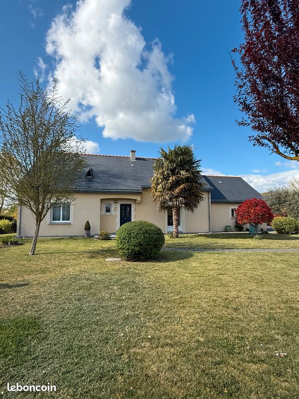 Maison 5 pièces 117 m² · à Vivy · 117 m² · 315 000 €