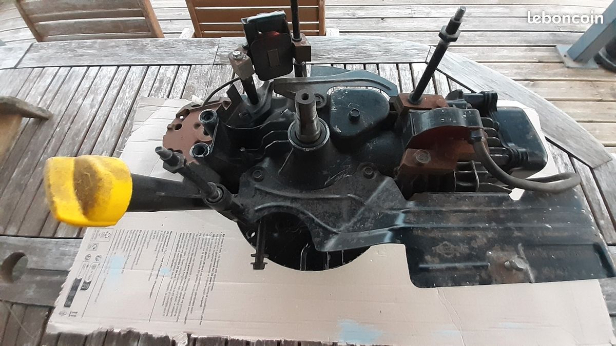 Moteur Briggs et Stratton BS937pour pieces (image 10)
