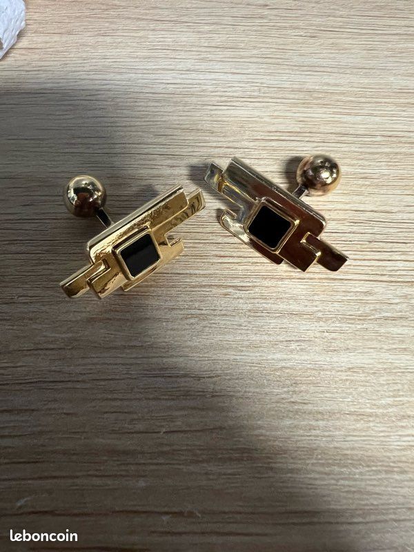 Boutons De Manchette Vintage Pierre Cardin En Or - Design Carré - Pour Homme - Occasion