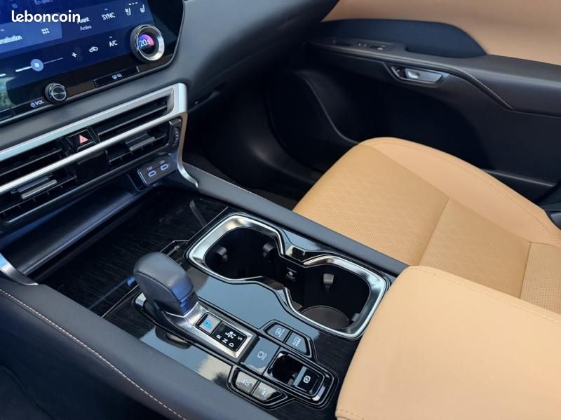Lexus RX 450h+ Luxe 4WD MY24 (image 22)