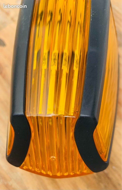Lampe témoin flash led de sécurité pour ouverture de portail motorisé (image 4)