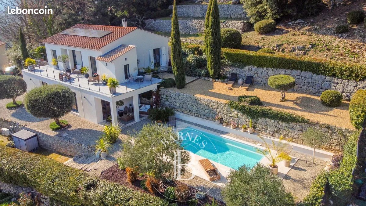 Maison 7 pièces 130 m² · à Bagnols-en-Forêt · 130 m² · 895 000 €