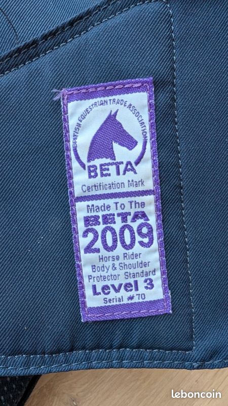 Normes des GILETS de PROTECTION - Association Rhône-Alpes Attelage