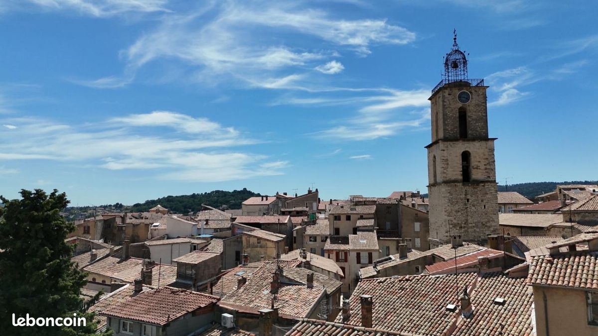 Appartement 8 pièces 214 m² · à Manosque · 214 m² · 400 000 €