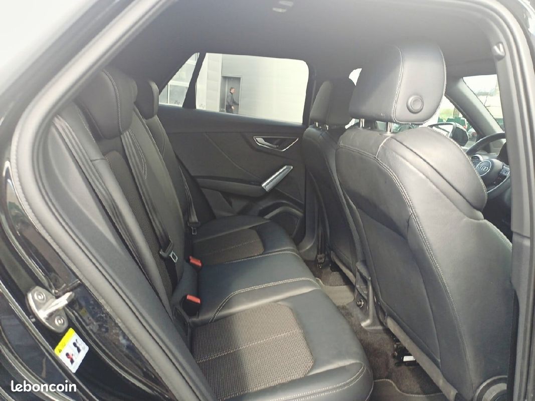 AUDI Q2 35 TFSI 150 S tronic 7 S line (image 27)
