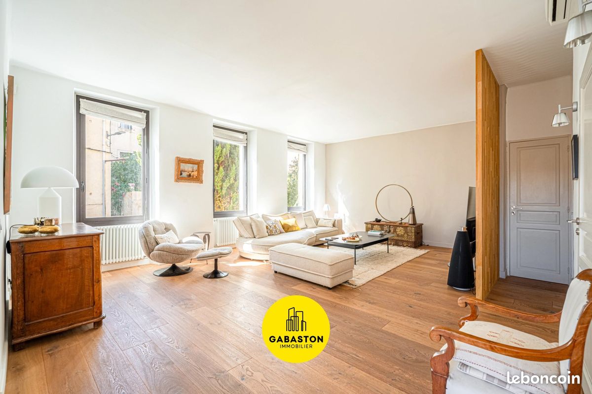 Maison 7 pièces 193 m² · à Marseille · 193 m² · 899 000 €