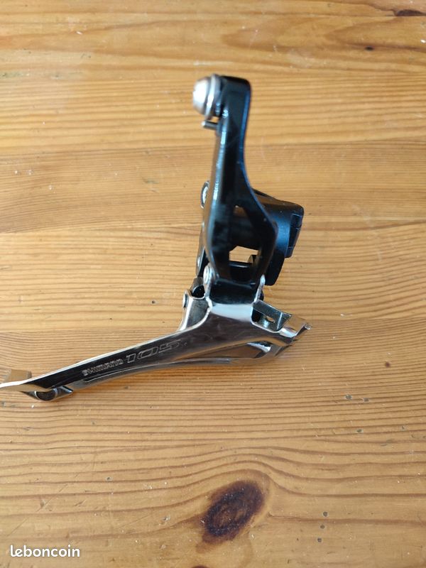Dérailleur avant Shimano 105 (image 1)