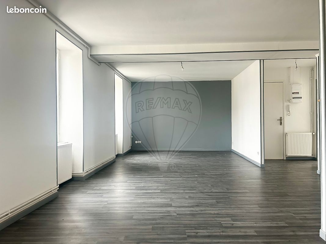 Appartement 3 pièces 79 m² · à Nevers · 79 m² · 725 €