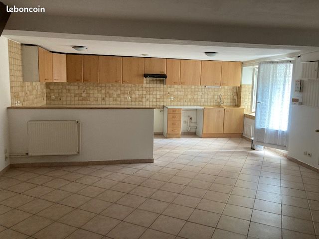 Maison 4 pièces 100 m² · à Poitiers · 100 m² · 850 €/mois