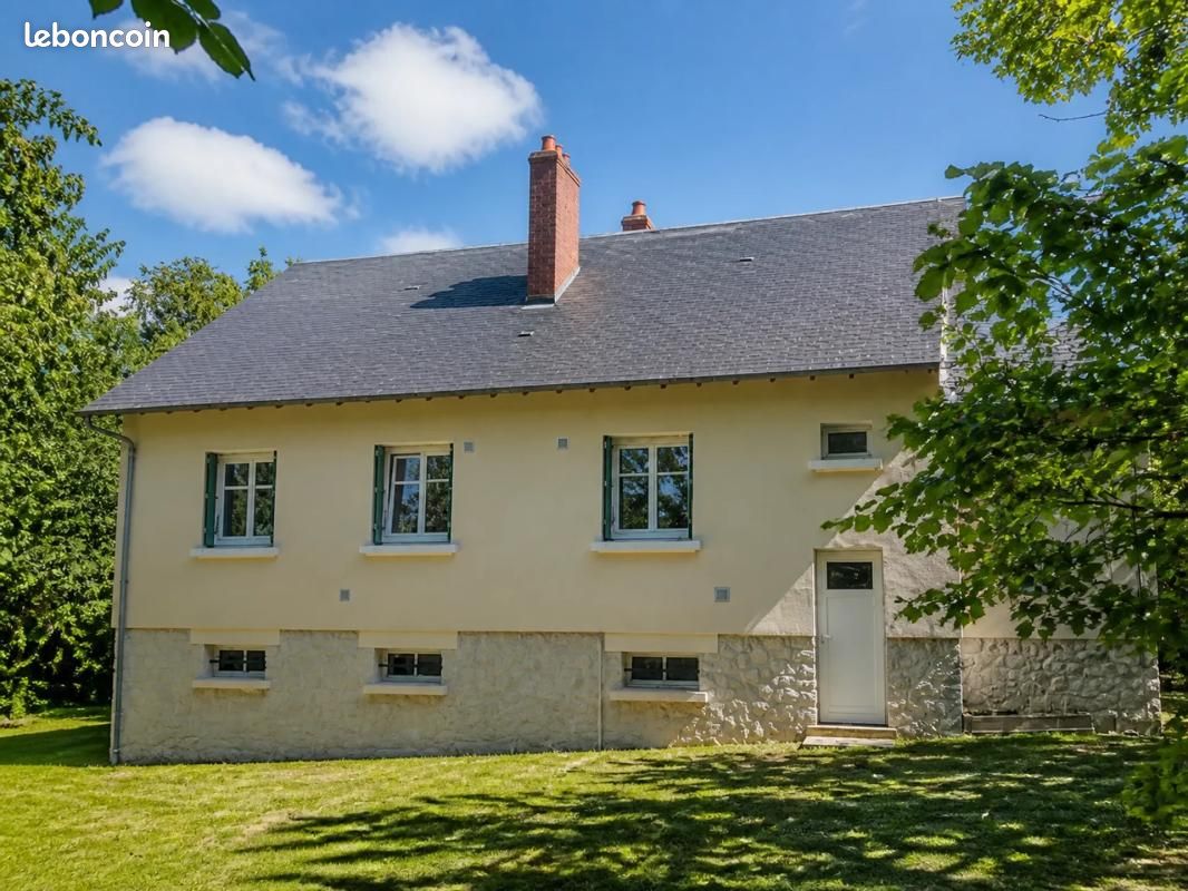 Maison 5 pièces 121 m² · à Trouy · 121 m² · 144 000 €