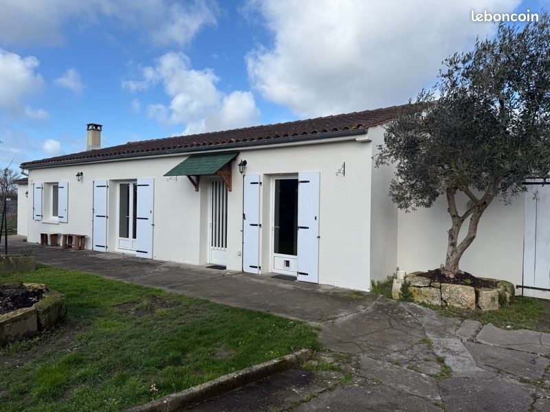 Maison 5 pièces 119 m² · à Chaniers · 119 m² · 805 €