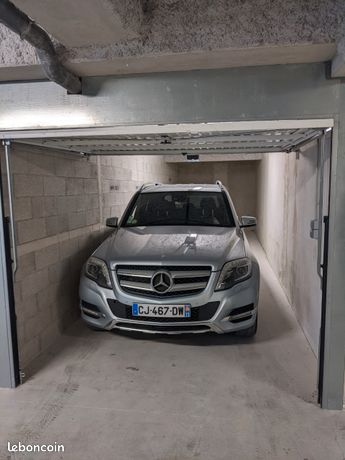 Loue garage double Carry