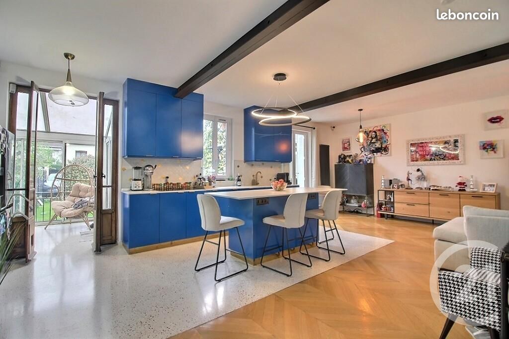 Maison 7 pièces 230 m² · à Rosny-sous-Bois · 230 m² · 790 000 €