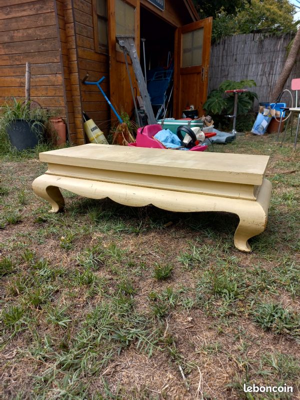 Table basse bois bon etat (image 1)