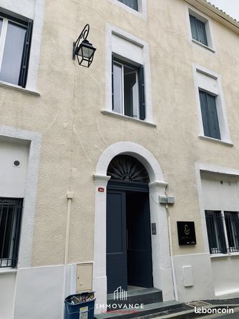 https://img.leboncoin.fr/api/v1/lbcpb1/images/89/01/be/8901be5f9e7d66cc7faf573b0d444207b9d24430.jpg?rule=ad-image