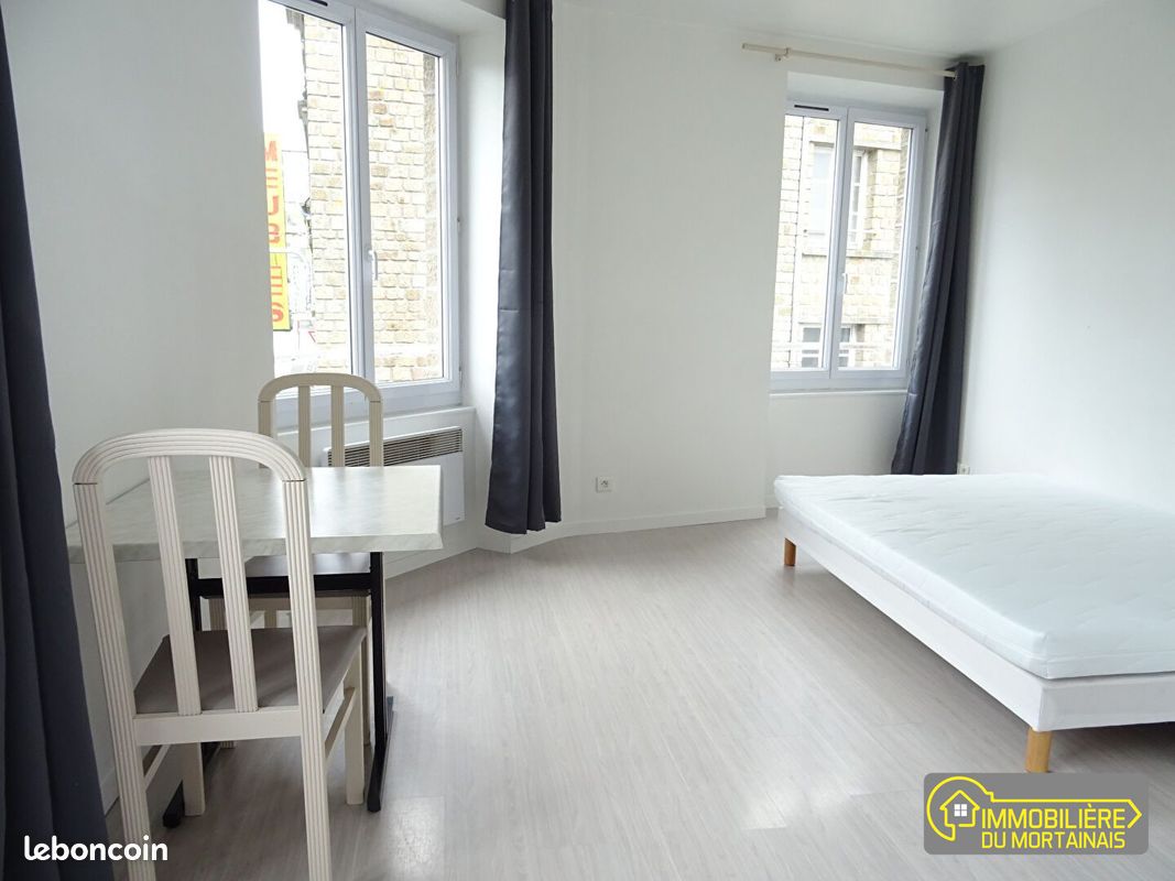 Appartement 1 pièce 18 m² · à Mortain-Bocage · 18 m² · 275 €