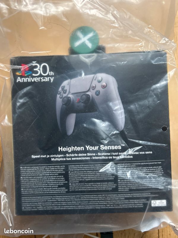 Manette PS5 DualSense 30th Anniversaire Sony - Édition Collector Grise, Neuve Sous Blister