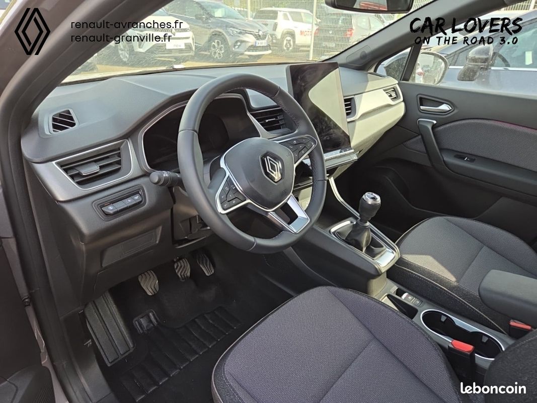 RENAULT Captur TCe 90 ch Techno (image 9)
