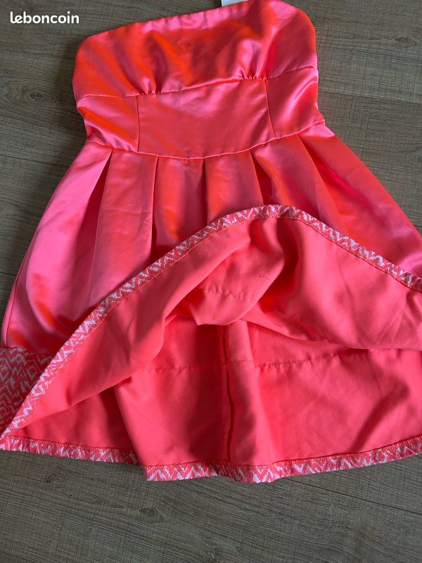 Robe Bustier NAF NAF Taille 40 - Couleur Rose Pivoine - Longueur Genou - Neuf Avec étiquettes