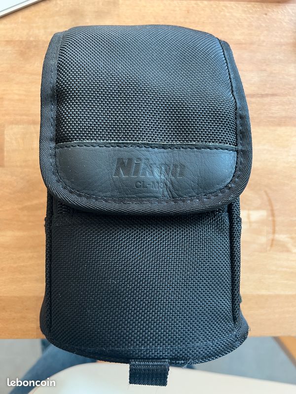 Étui Souple Nikon CS-L35A Pour Appareil Compact – Occasion