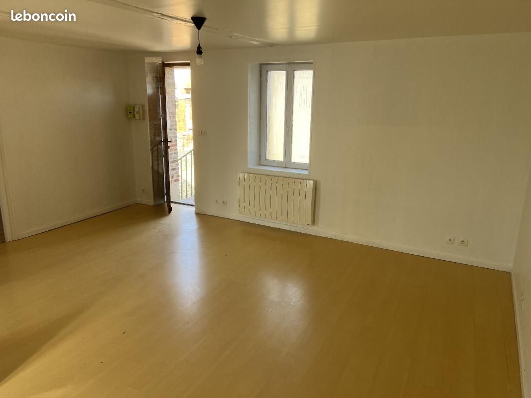 Appartement 3 pièces 49 m² · à Saint-Pierre-en-Auge · 49 m² · 510 €