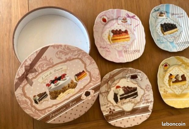 SPOTTED DOG Assiettes à Dessert Chiens - Lot De 4 En Céramique 19.2cm - Micro-ondes Et Lave-Vaisselle