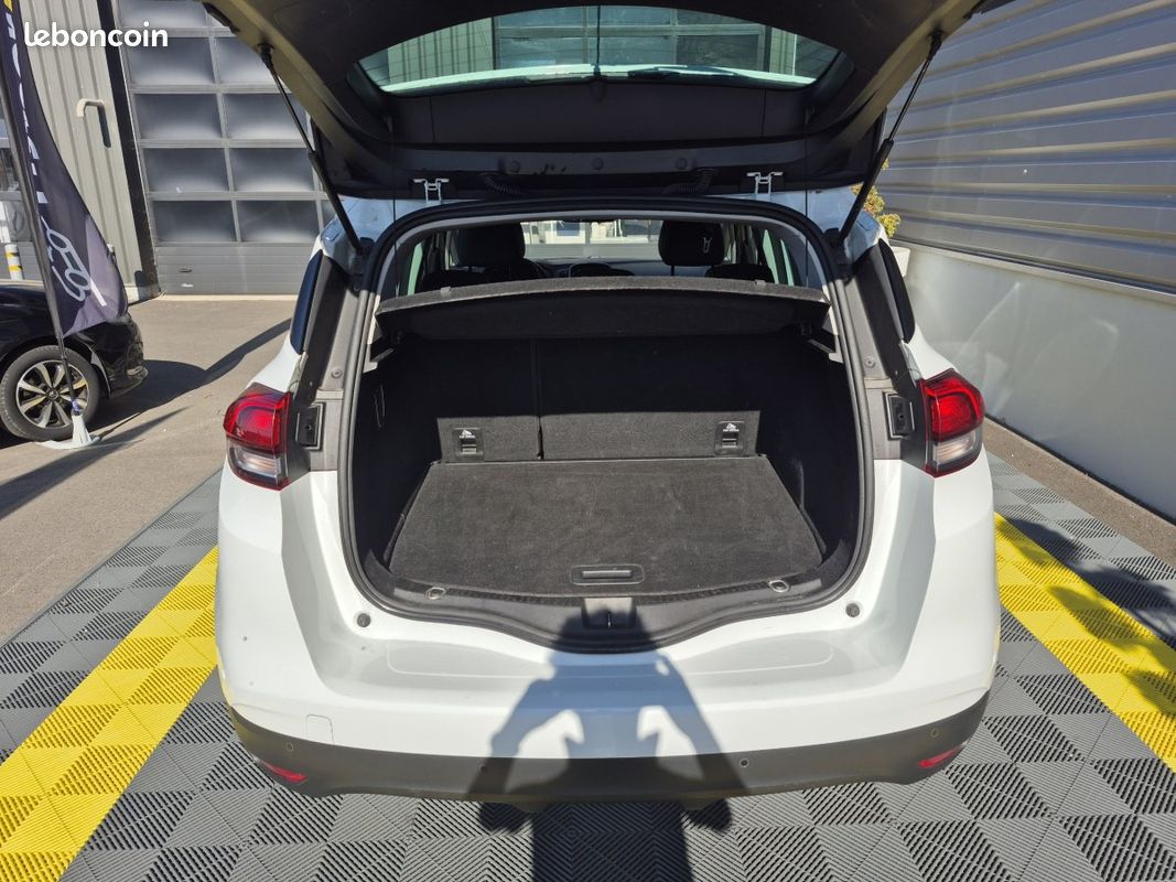 Renault Scénic (4) Intens Energy TCe 130 (image 11)