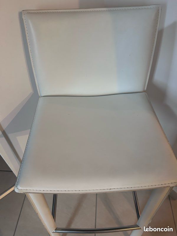 Tabouret de bar avec dossier – blanc et structure métal (image 2)