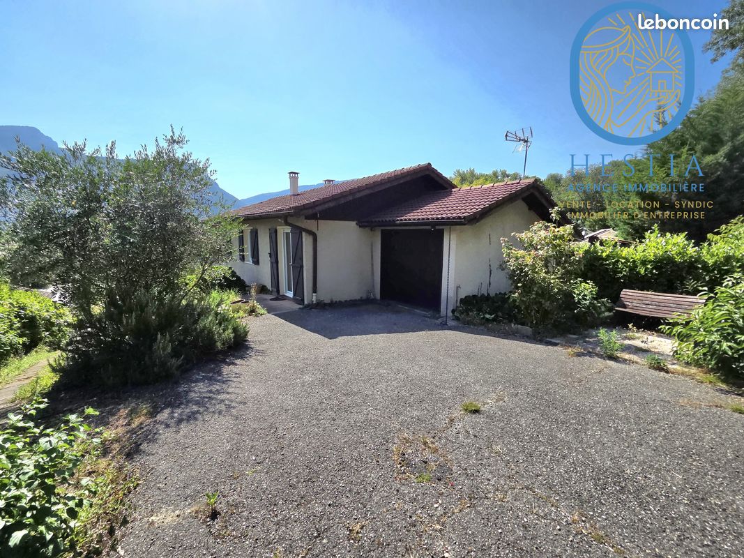 Maison 6 pièces 144 m² · à Voreppe · 144 m² · 349 000 €