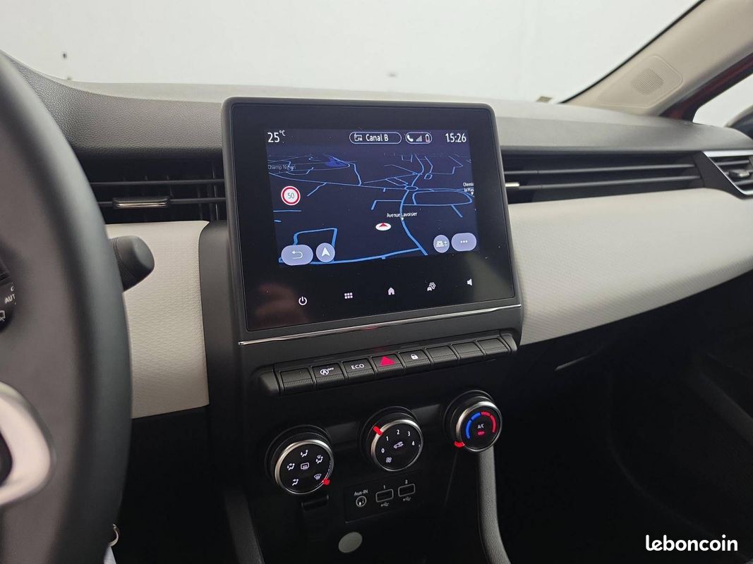 RENAULT Clio Blue dCi 100 Evolution (image 23)