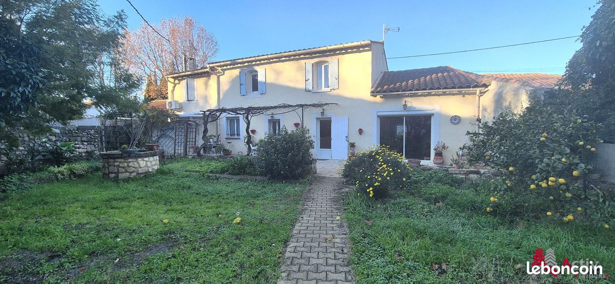 Maison 4 pièces 120 m² · à Arles · 120 m² · 380 000 €