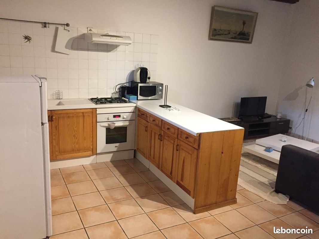 Appartement meublé à louer sarlat centre (image 2)
