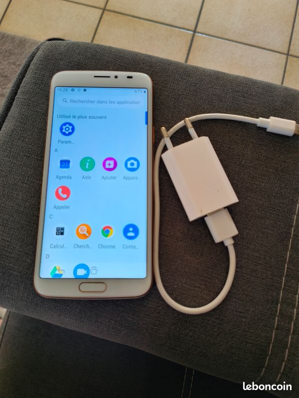 Smartphone Doro 8080 (image 3)