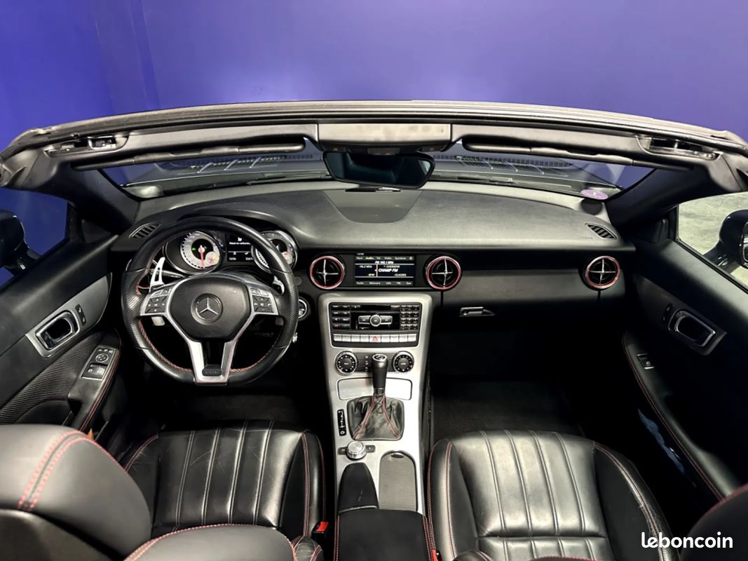 MERCEDES-BENZ Classe SLK 1.8 204ch AMG Line - Sièges chauffants et ventilés - Caméra de recul - Suivi Complet (image 20)