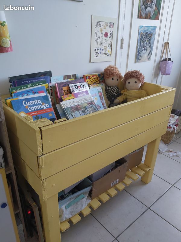 Bac à livres (image 1)