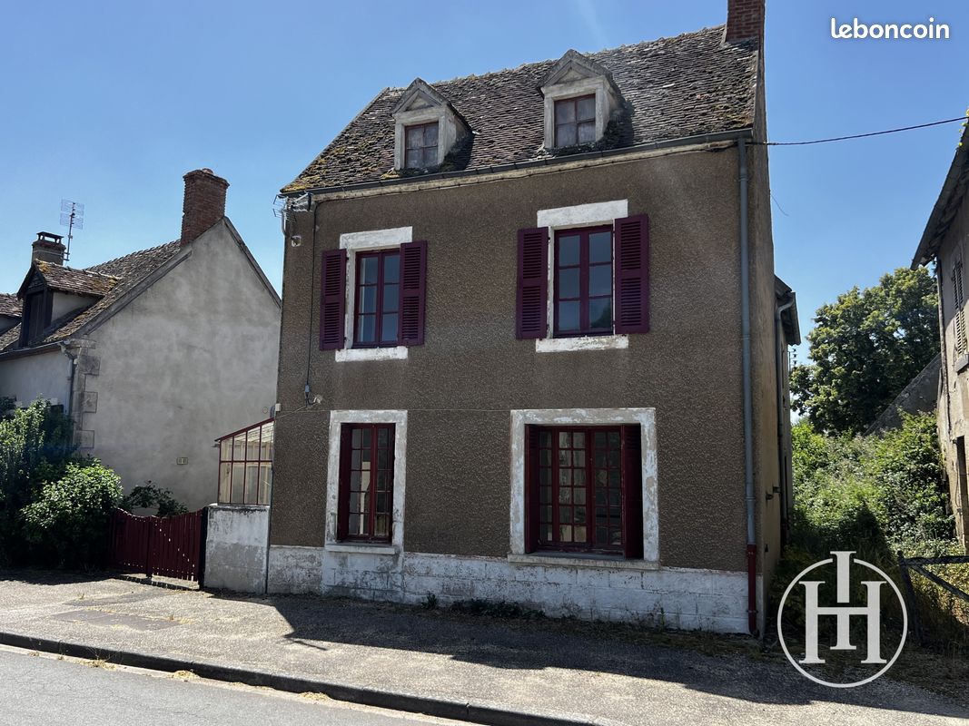 Maison 5 pièces 83 m² · à Valigny · 83 m² · 35 000 €