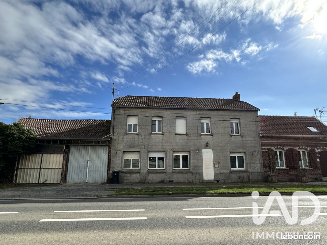 Maison 8 pièces 210 m² · à Marchélepot-Misery · 210 m² · 189 000 €
