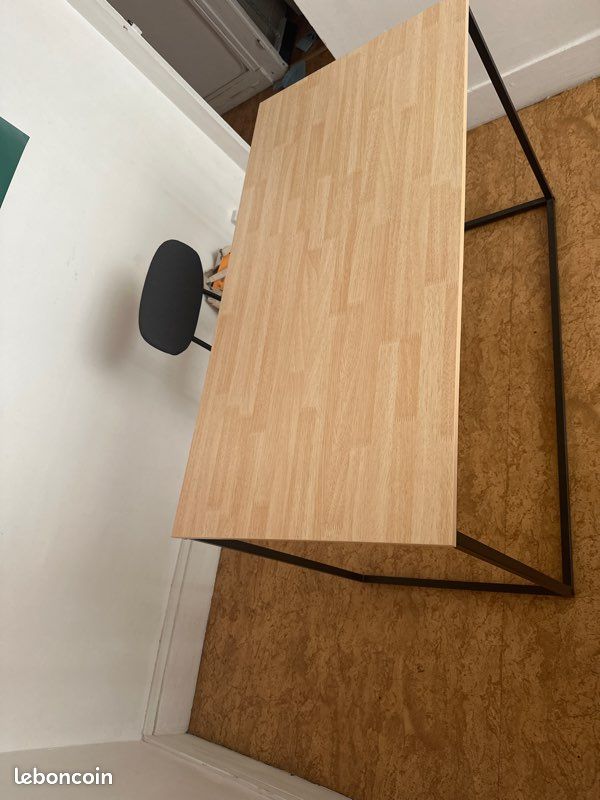Je vends grande table/bureau (image 3)