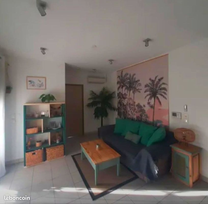 Appartement 2 pièces 45 m² · à Saint-Paul · 45 m² · 700 €