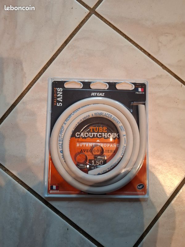 Tuyau pour bouteille de gaz 1m50 (image 1)