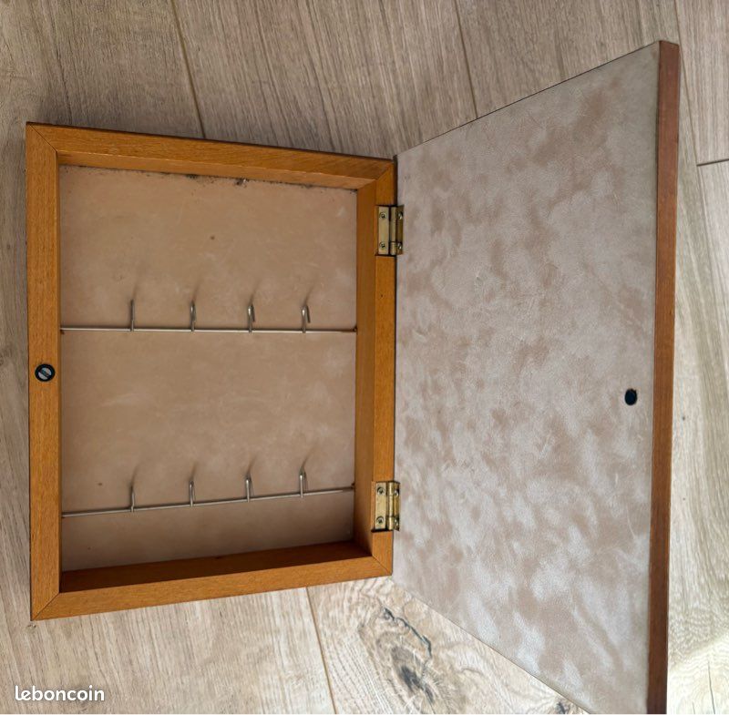 Cadre tableau en bois porte clefs (image 2)