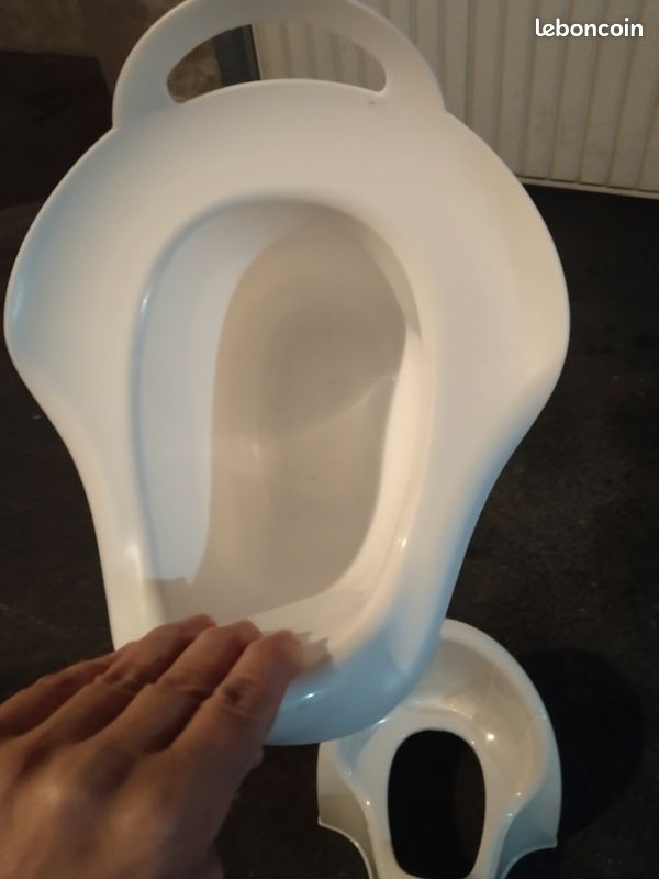 Pot (image 2)