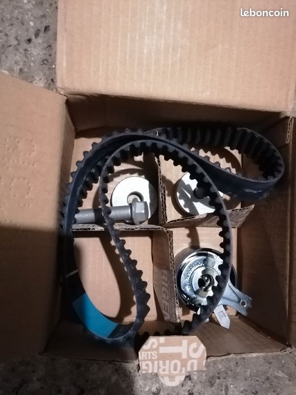 Kit distribution Clio 3 Équipement auto