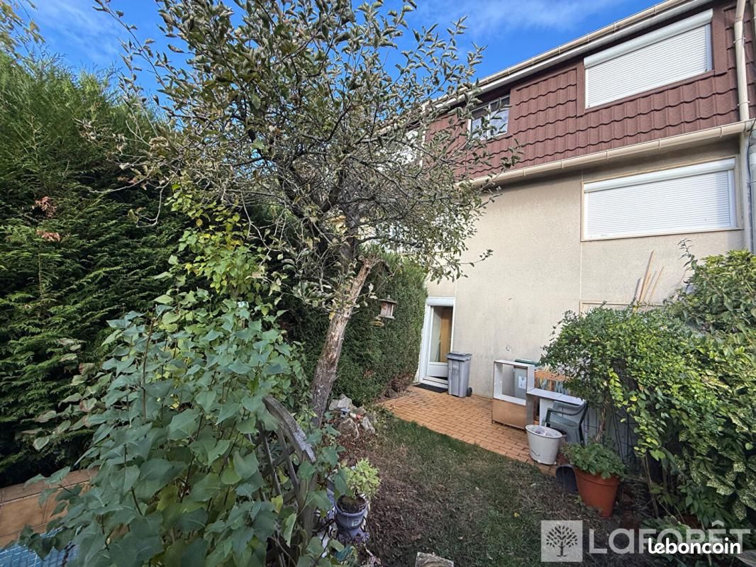 Maison 5 pièces 110 m² · à Puiseux-en-France · 110 m² · 218 000 €