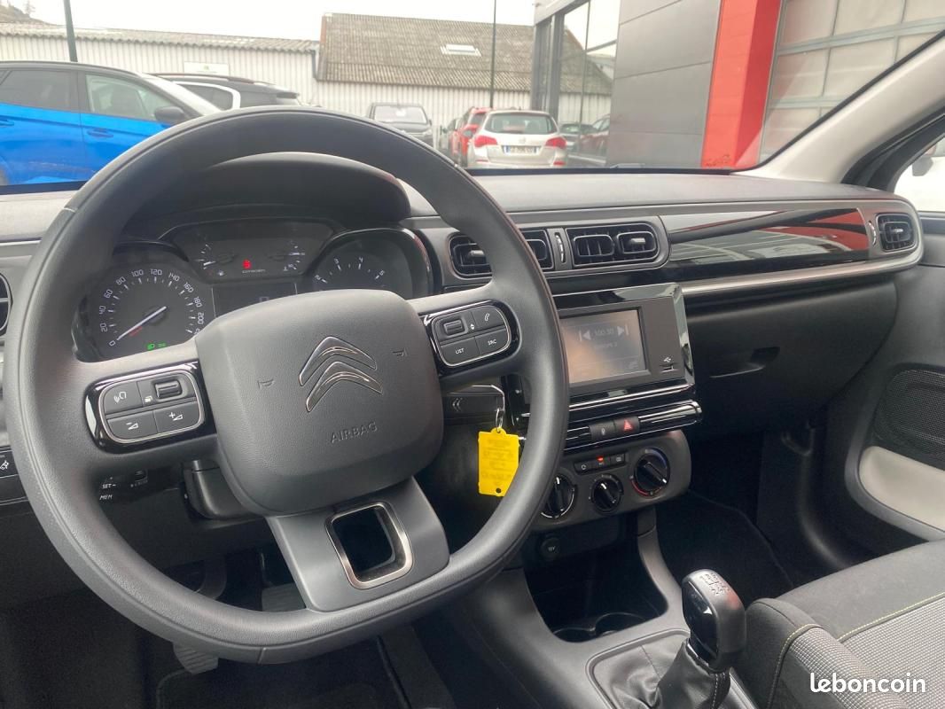 Citroën C3 III 1.2 PureTech 83ch S&S YOU (image 14)