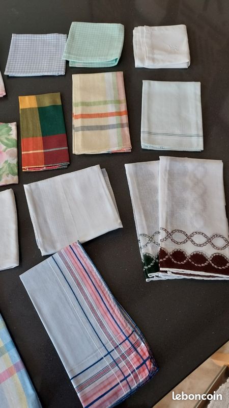 Lot de 30 mouchoirs femme (image 2)