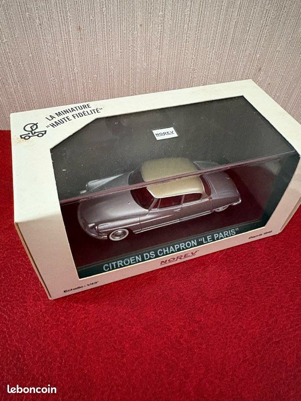 Miniature CITROËN DS Chapron Le Paris - Norev 1/43 - Occasion - Métal