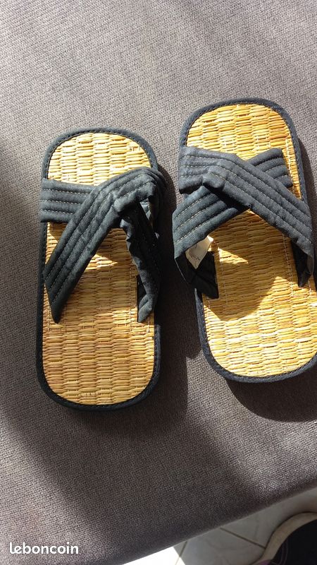 Claquettes judo zori T 28-30 Chaussures