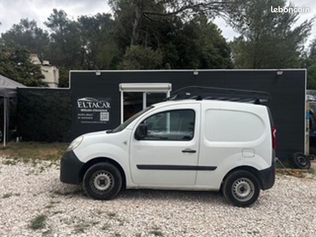 RENAULT Kangoo EXPRESS 1.5 DCI 75 STE GENERIQUE (image 8)