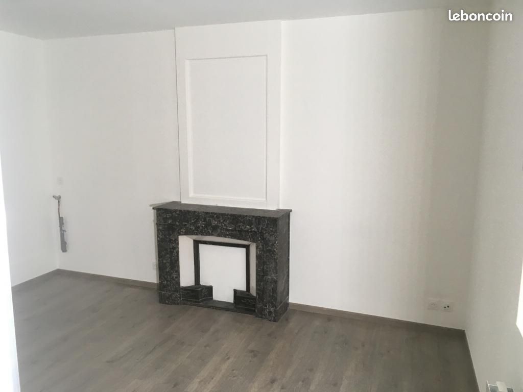 Appartement 1 pièce 20 m² · à Villefranche-sur-Saône · 20 m² · 450 €